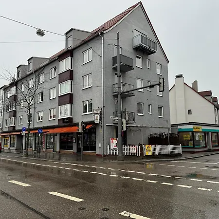 Ma - Hochzoll City Lägenhet